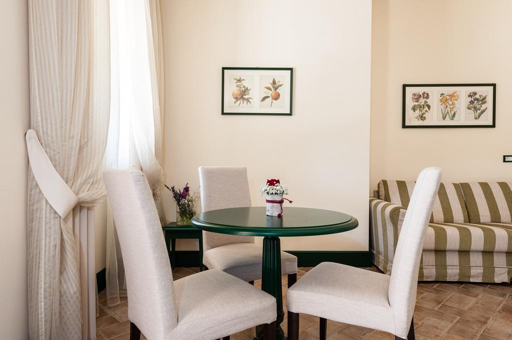 Alla Corte Delle Terme Resort Viterbo Værelse billede