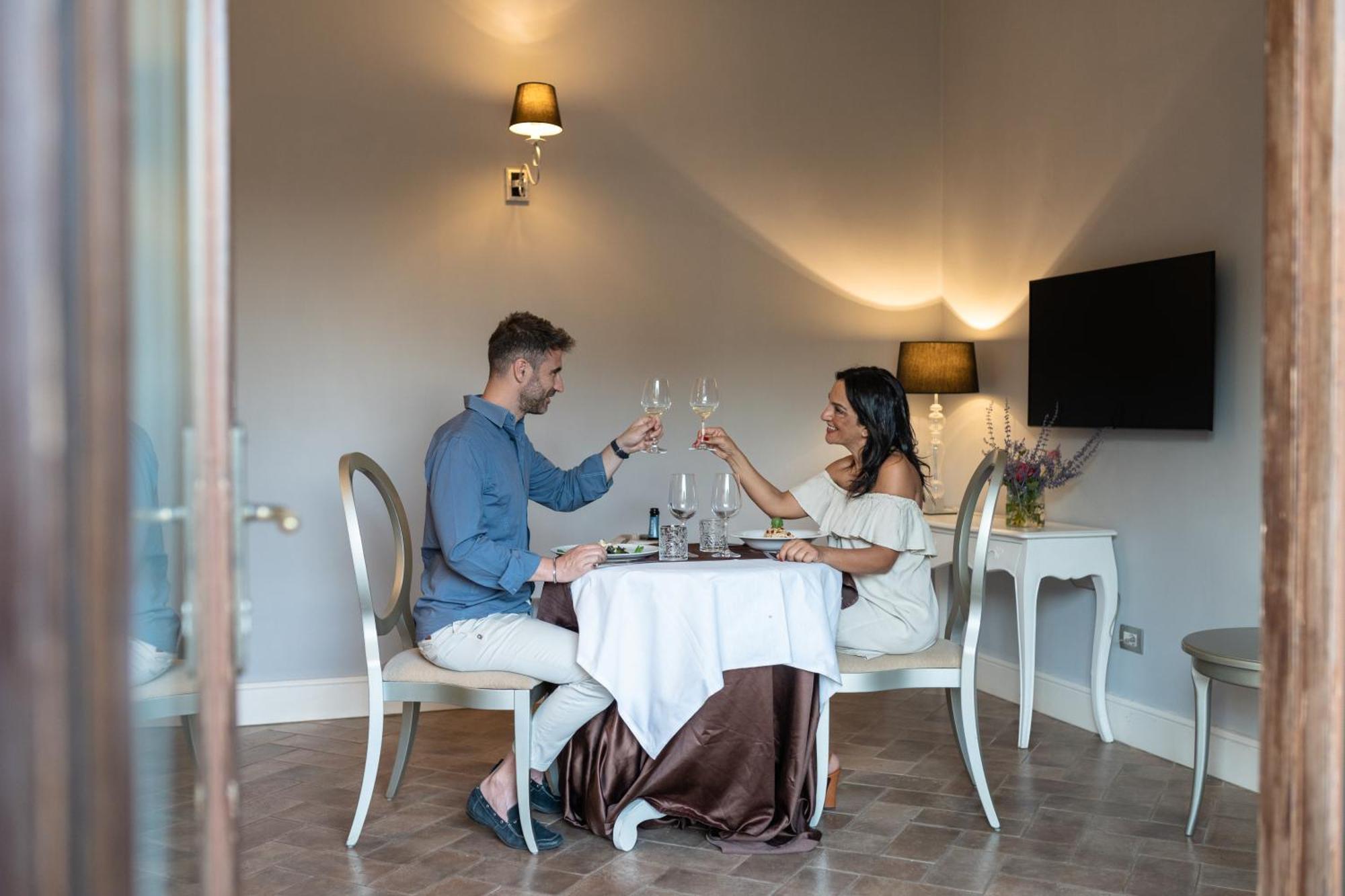 Alla Corte Delle Terme Resort Viterbo Eksteriør billede